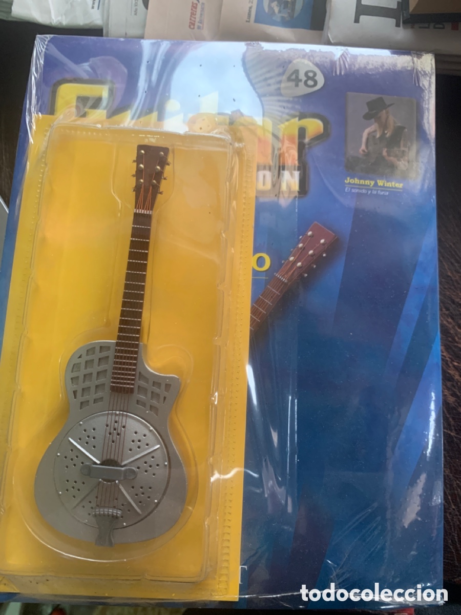 Modelos a escala: guitarra miniatura - Foto 1