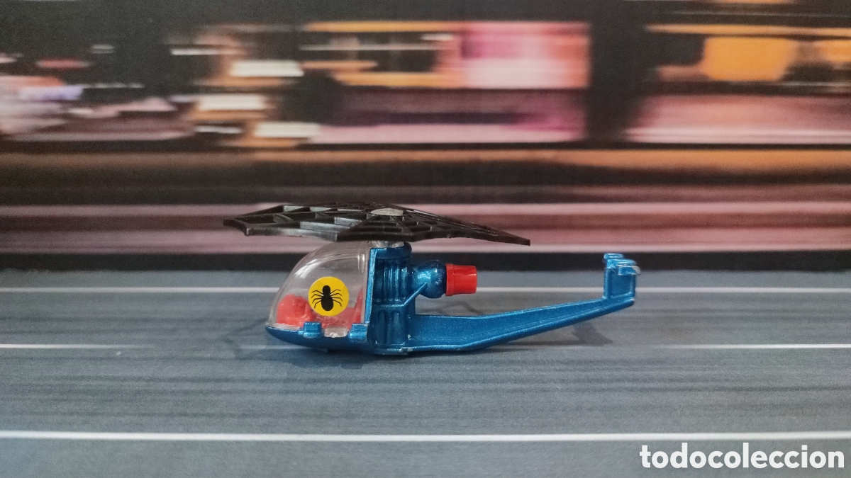 Modelos a escala: CORGI - Helic&oacute;ptero Spiderman - Foto 3