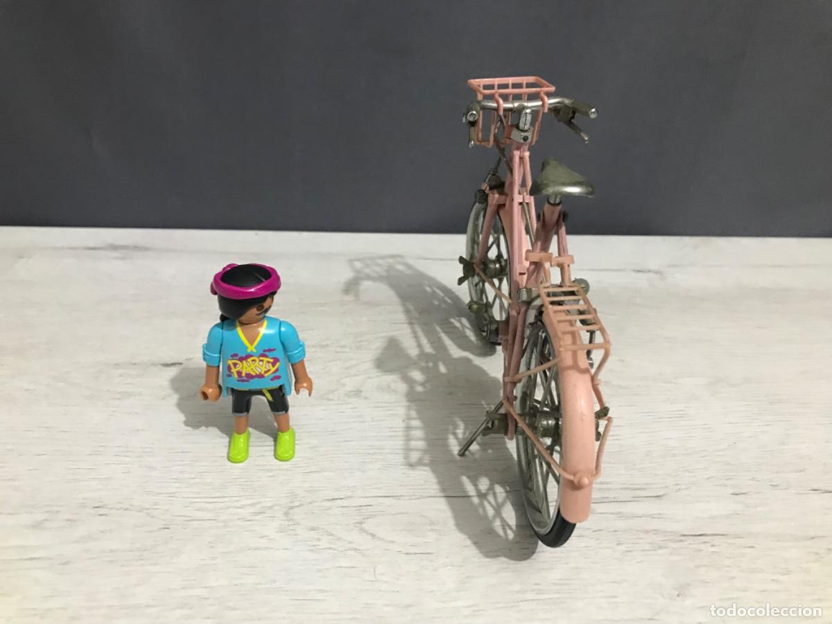 Modelos a escala: Bicicleta en miniatura de metal con cesta - Foto 4
