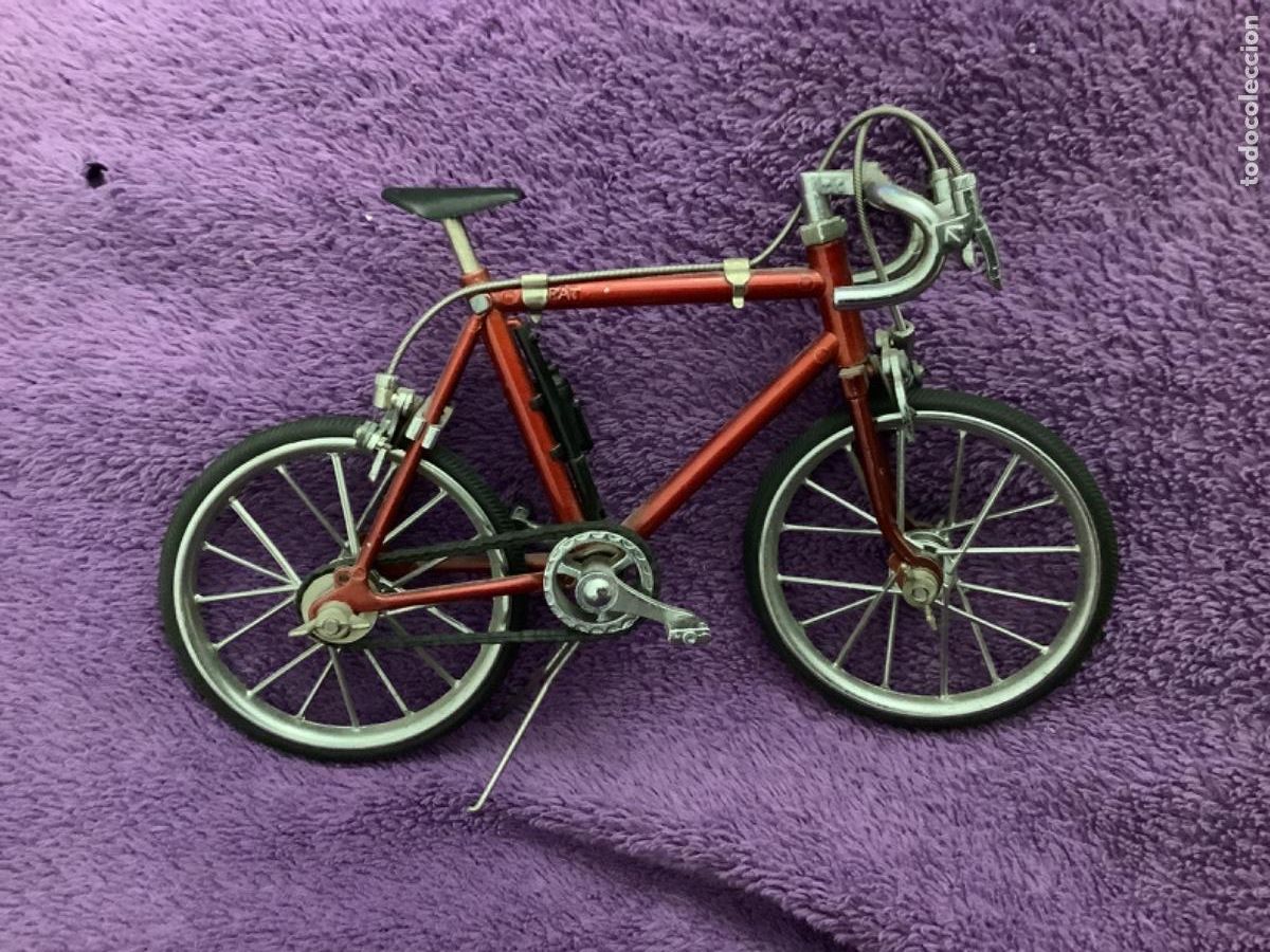Modelos a escala: Bicicleta replica - Foto 1