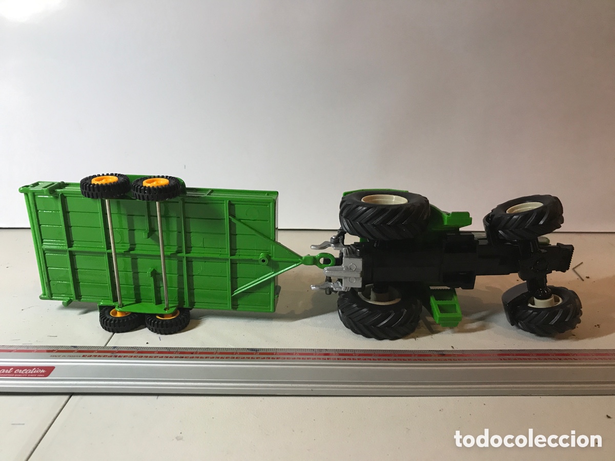 Modelos a escala: TRACTOR CON REMOLQUE CORNWELL FARM - Foto 5