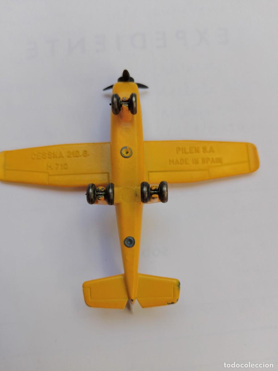 Modelos a escala: Avioneta cessna 210, de Pilen. - Foto 2