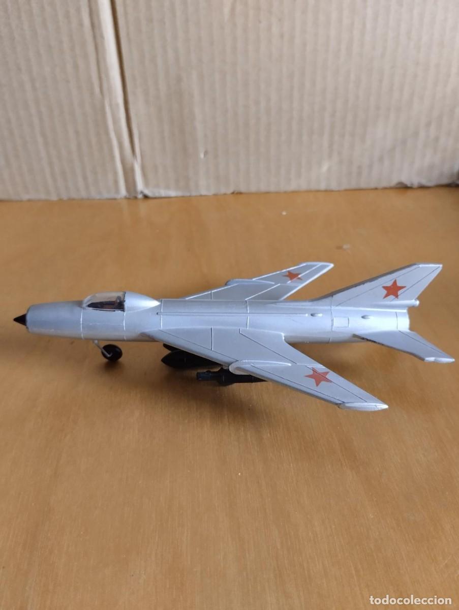 Modelos a escala: AVION SOVIETICO --- SUKHOI SU-7 - Foto 1