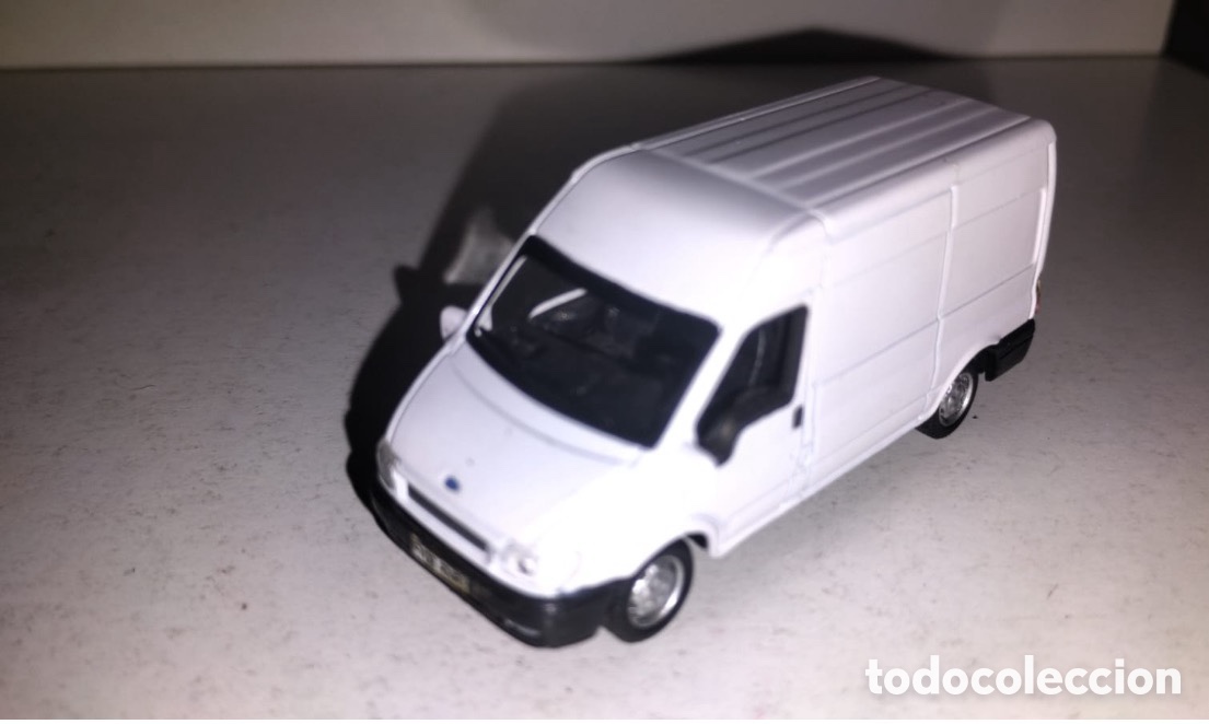 Modelos a escala: Furgoneta de colecci&oacute;n escala 1,72 - Foto 1