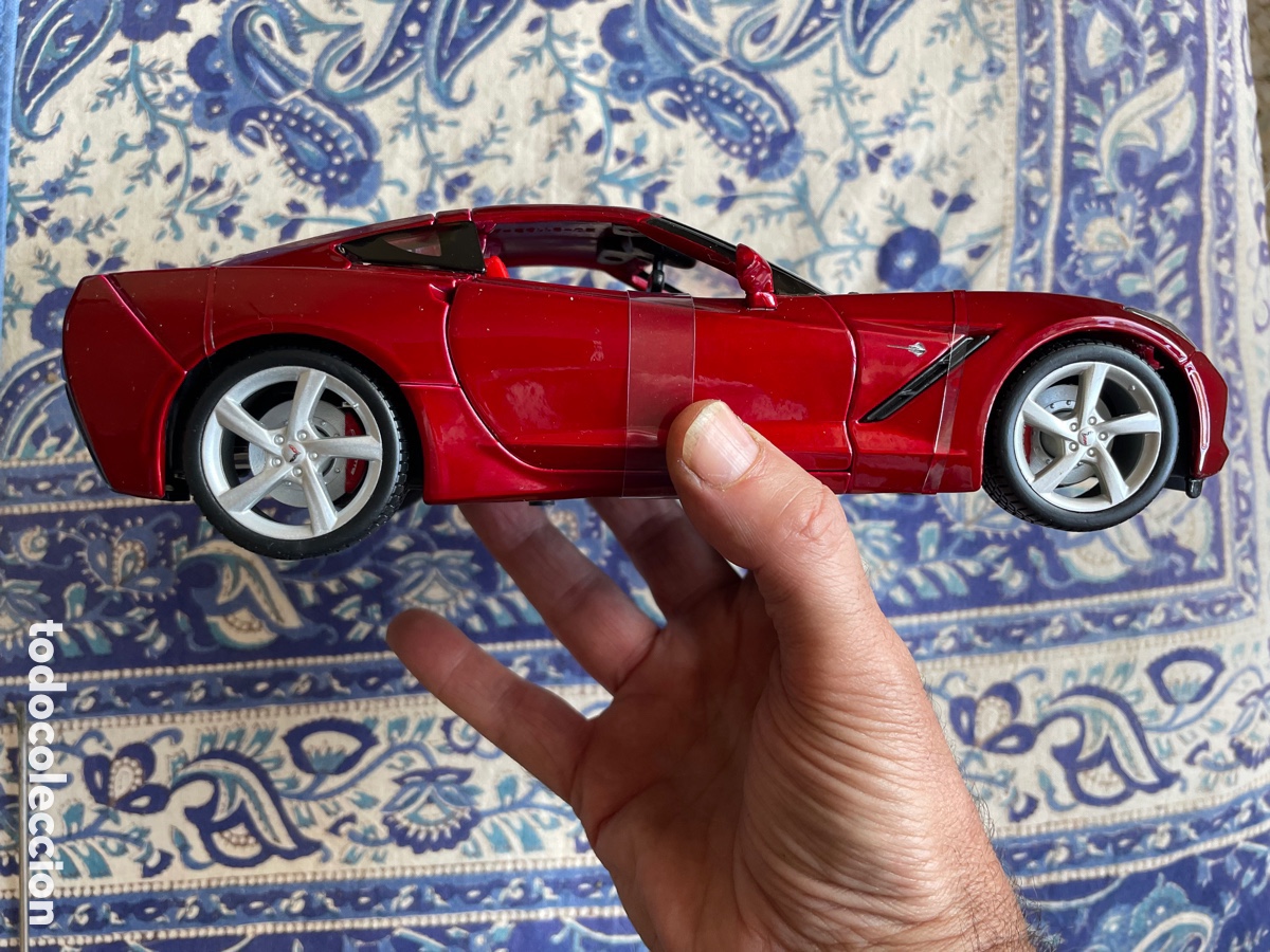 Modelos a escala: Miniatura Corvette 2014 / Escala 1:18 - Foto 8