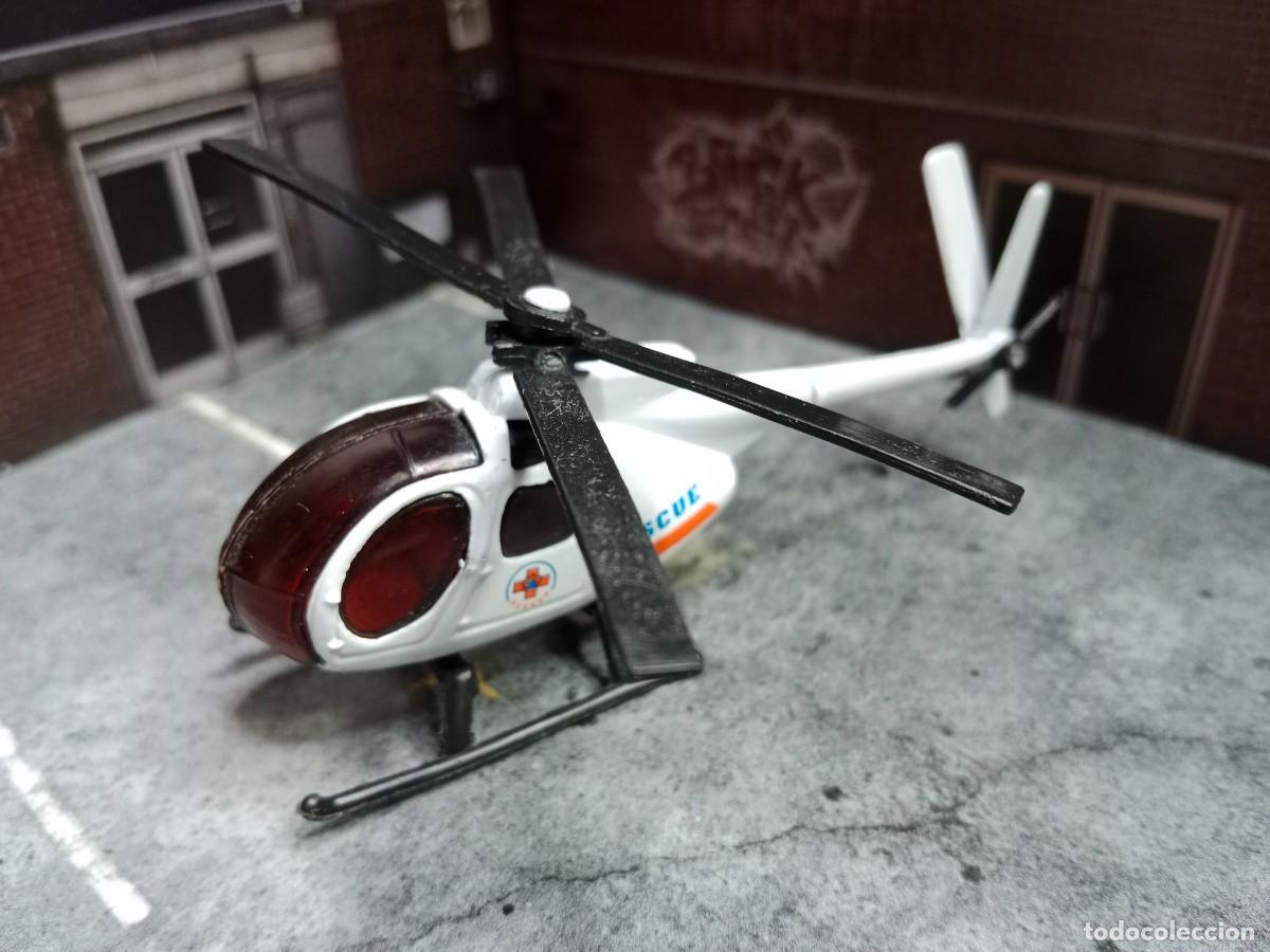 Modelos a escala: Helic&oacute;ptero Rescate Sin Marca 1/64 - Foto 1