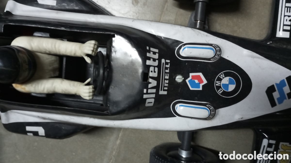 Modelos a escala: Coche f&oacute;rmula de mas 40 cm de largo - Foto 2