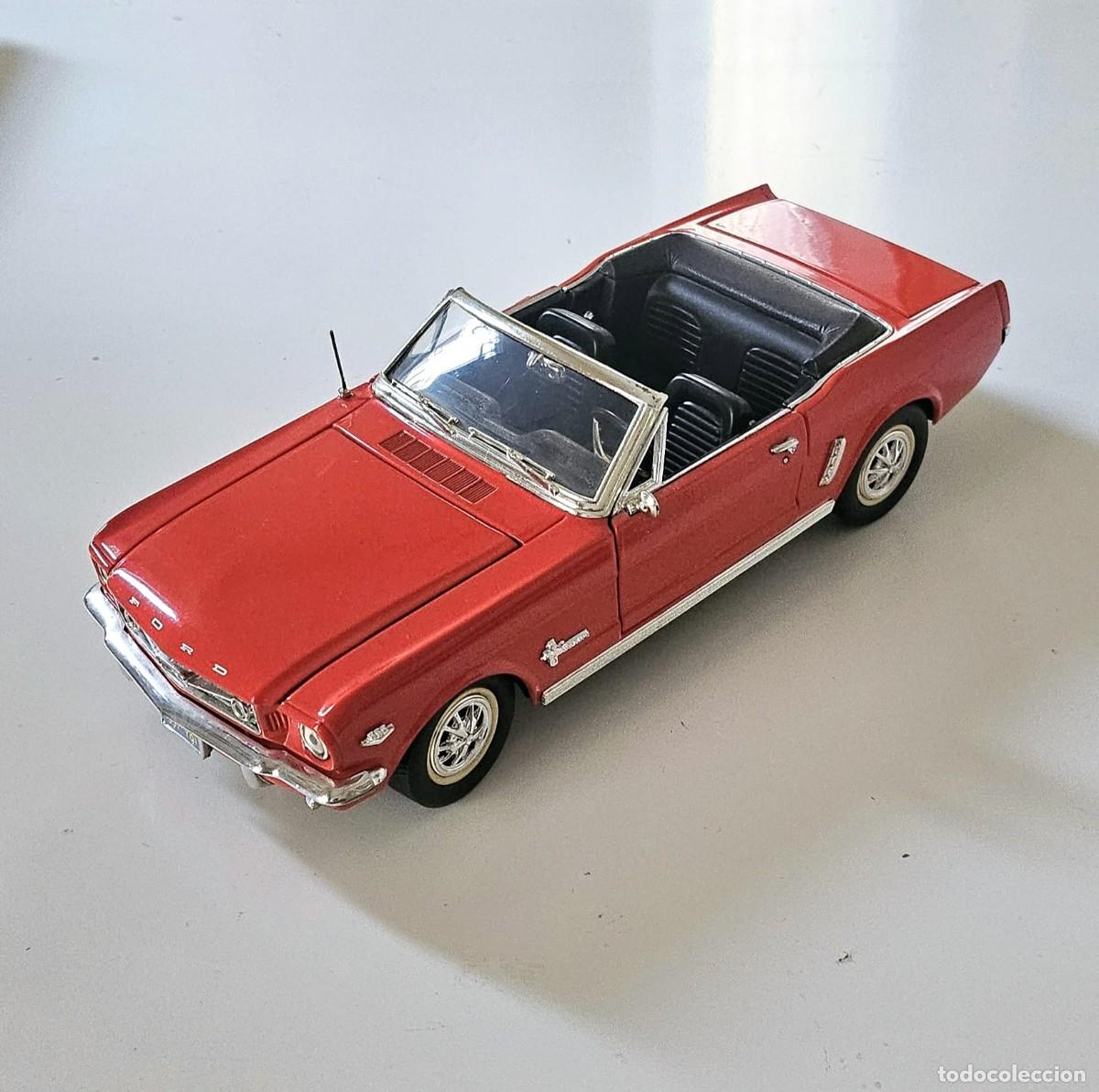 Modelos a escala: Ford Mustang de 1964 1/2. E.1:18 - Foto 1