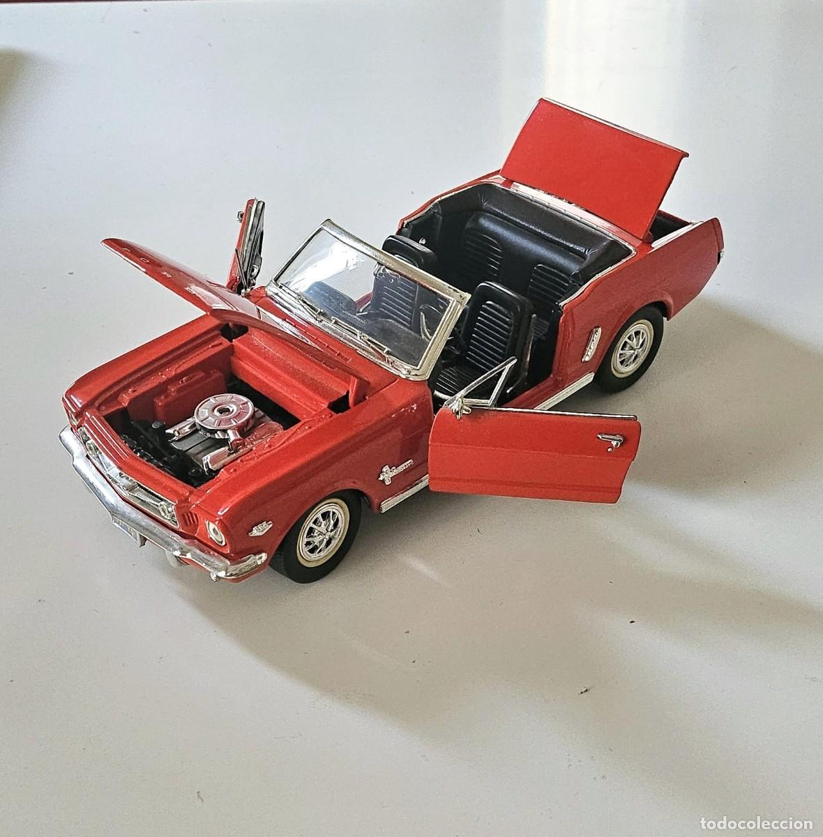 Modelos a escala: Ford Mustang de 1964 1/2. E.1:18 - Foto 3