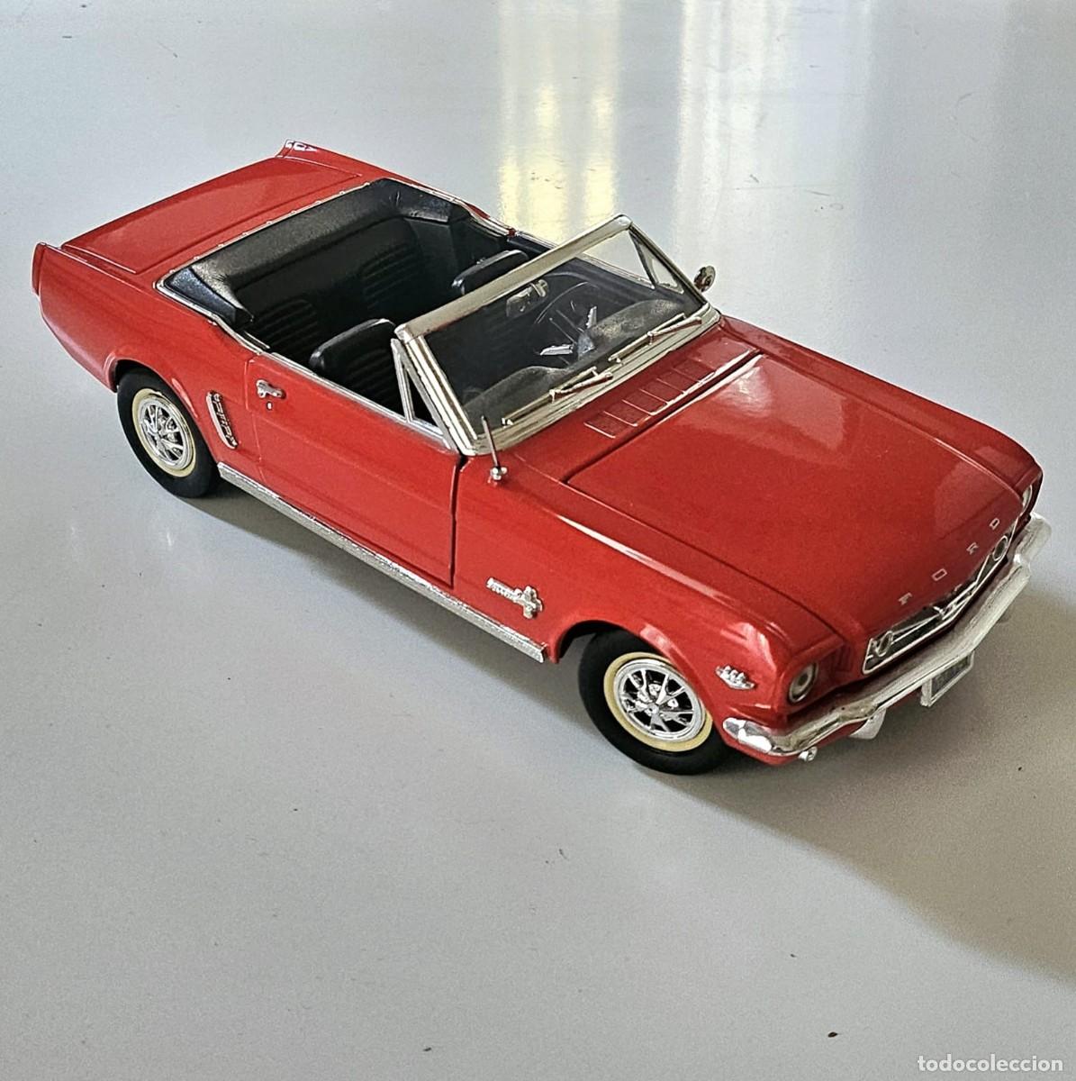 Modelos a escala: Ford Mustang de 1964 1/2. E.1:18 - Foto 7