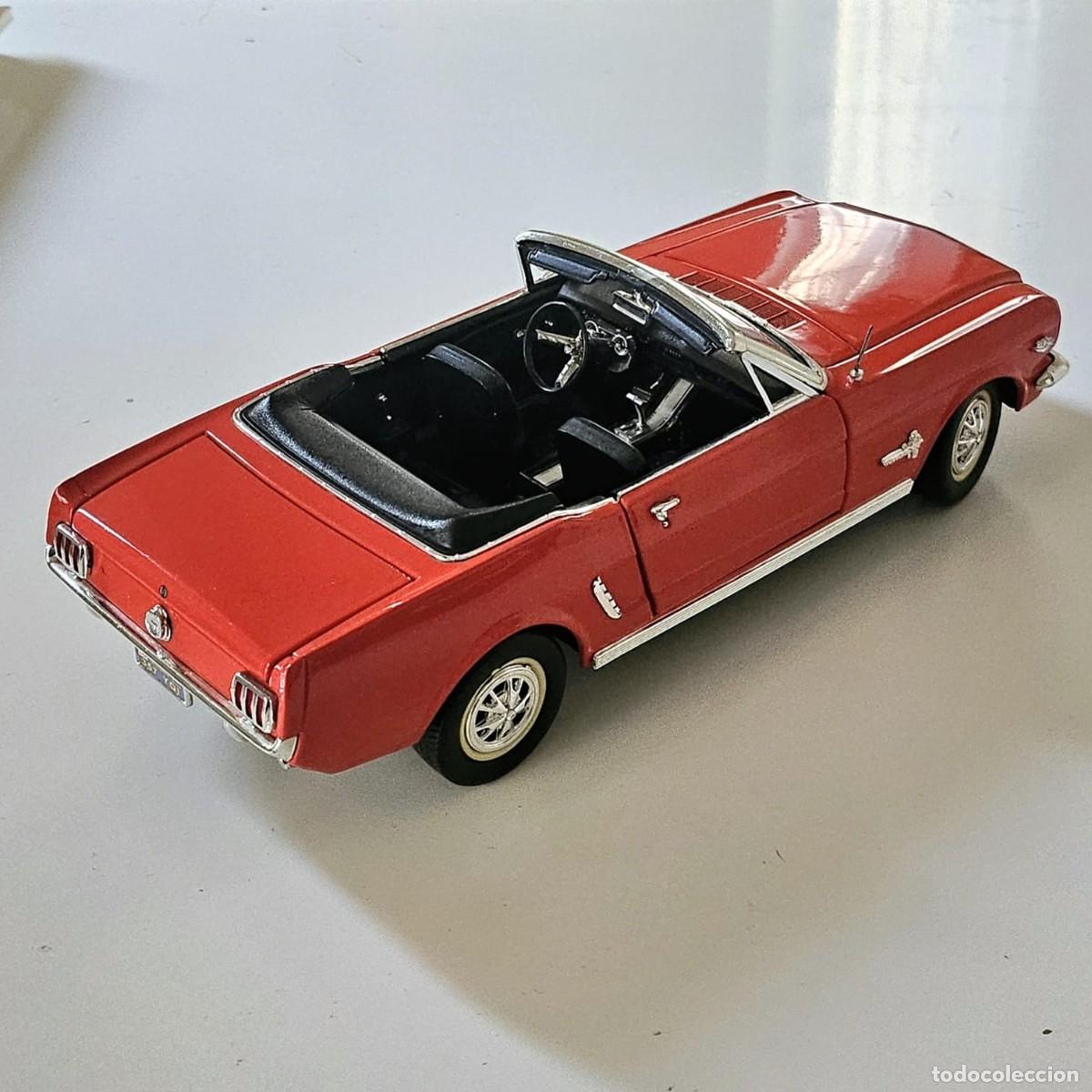 Modelos a escala: Ford Mustang de 1964 1/2. E.1:18 - Foto 8
