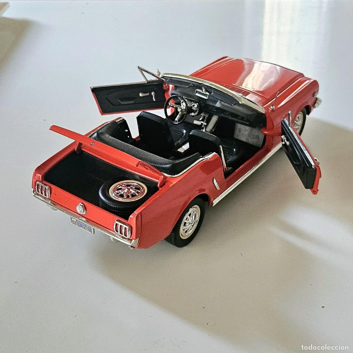 Modelos a escala: Ford Mustang de 1964 1/2. E.1:18 - Foto 9
