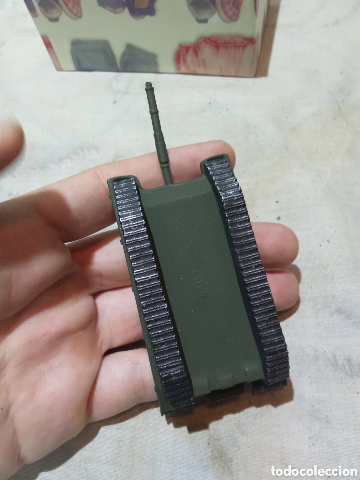 Modelos a escala: TANQUE MILITAR VERDE METAL - Foto 6