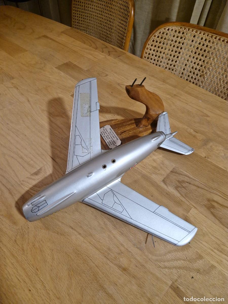 Modelos a escala: Breitling Fighters (1947) MiG-15 - Foto 9