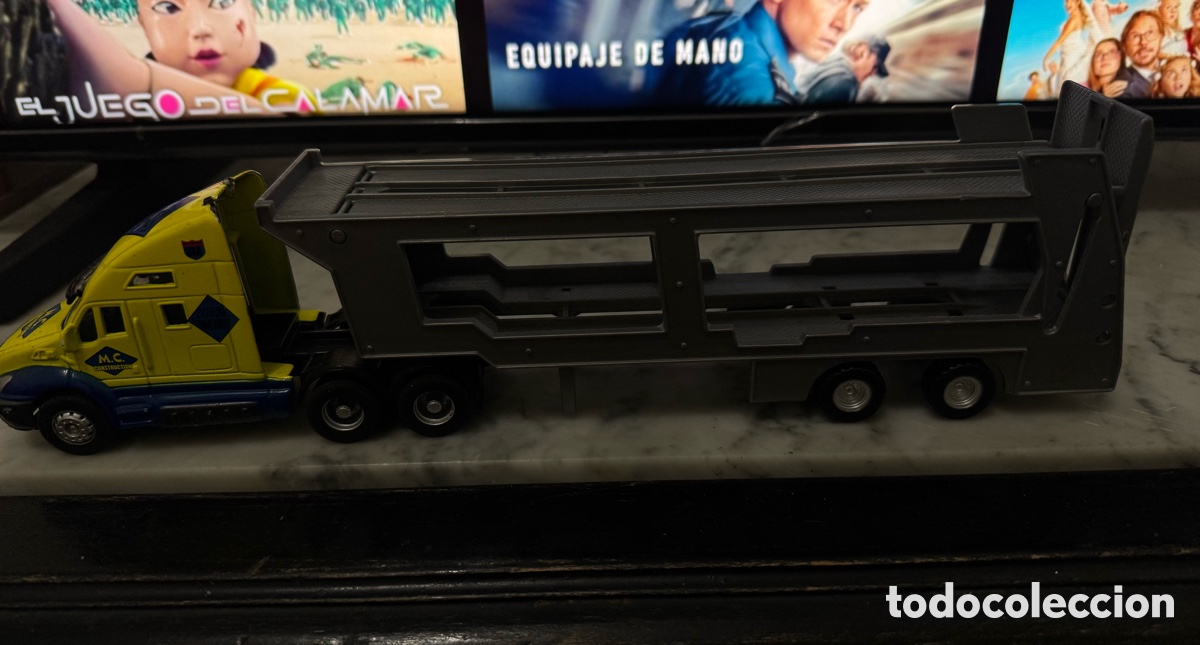 Modelos a escala: TR&Aacute;ILER MAISTO RACING - Foto 7