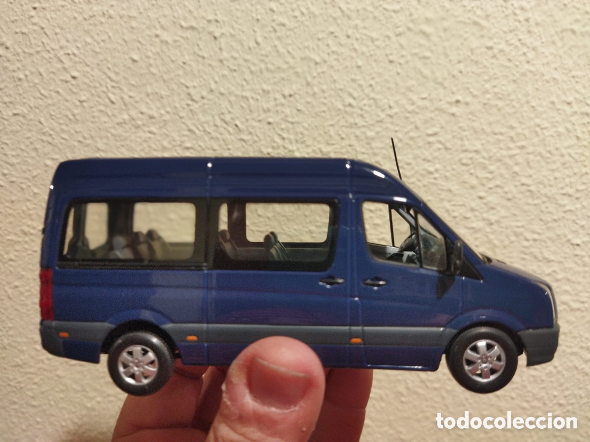 Modelos a escala: Furg&oacute;n Microb&uacute;s VOLKSWAGEN CRAFTER - Foto 7