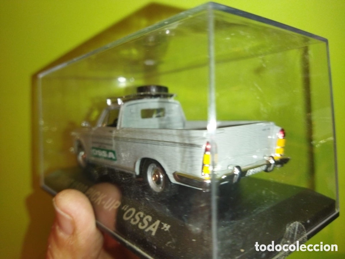 Modelos a escala: Seat 1500 pick up, del equipo de competici&oacute;n - Foto 8