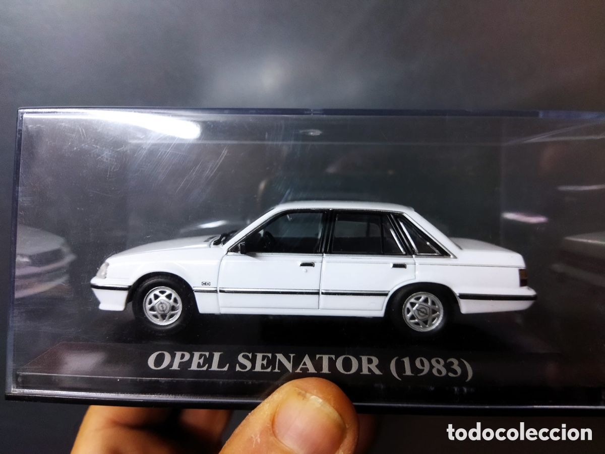 Modelos a escala: OPEL SENATOR 3.0i, escala 1/43, - Foto 2