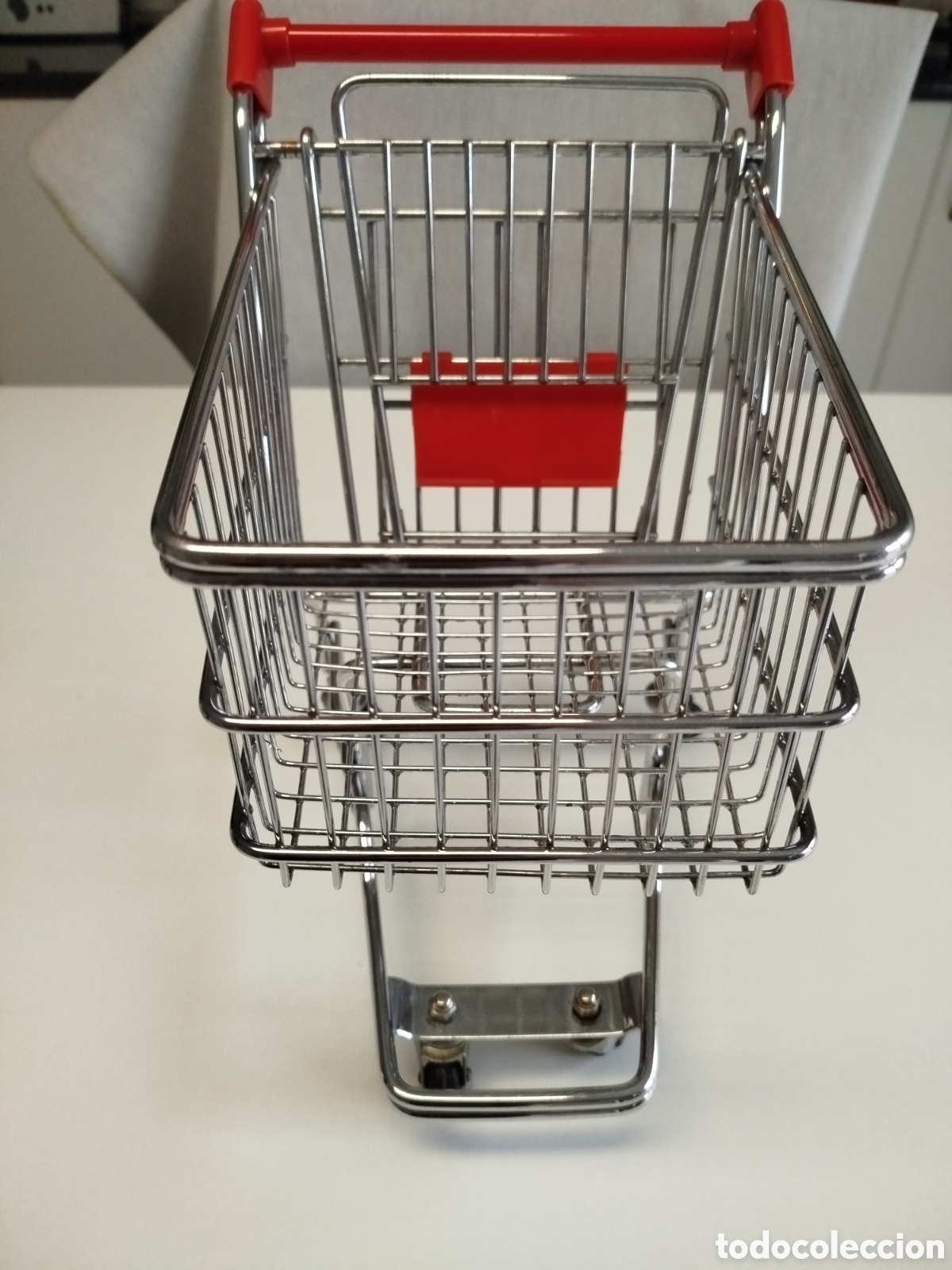 Modelos a escala: Carrito de la compra met&aacute;lico mini y a escala. - Foto 4
