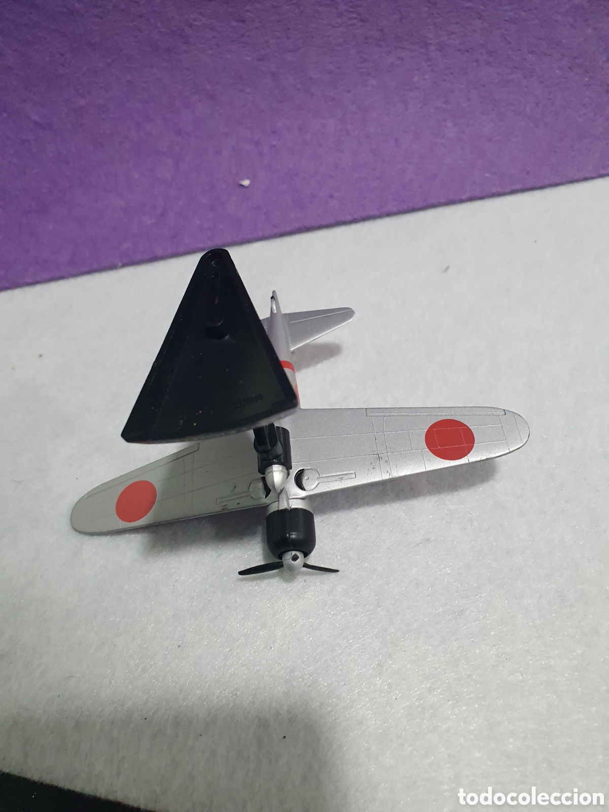 Modelos a escala: Zero Fighter. Avion a escala con peana. (L7) - Foto 2