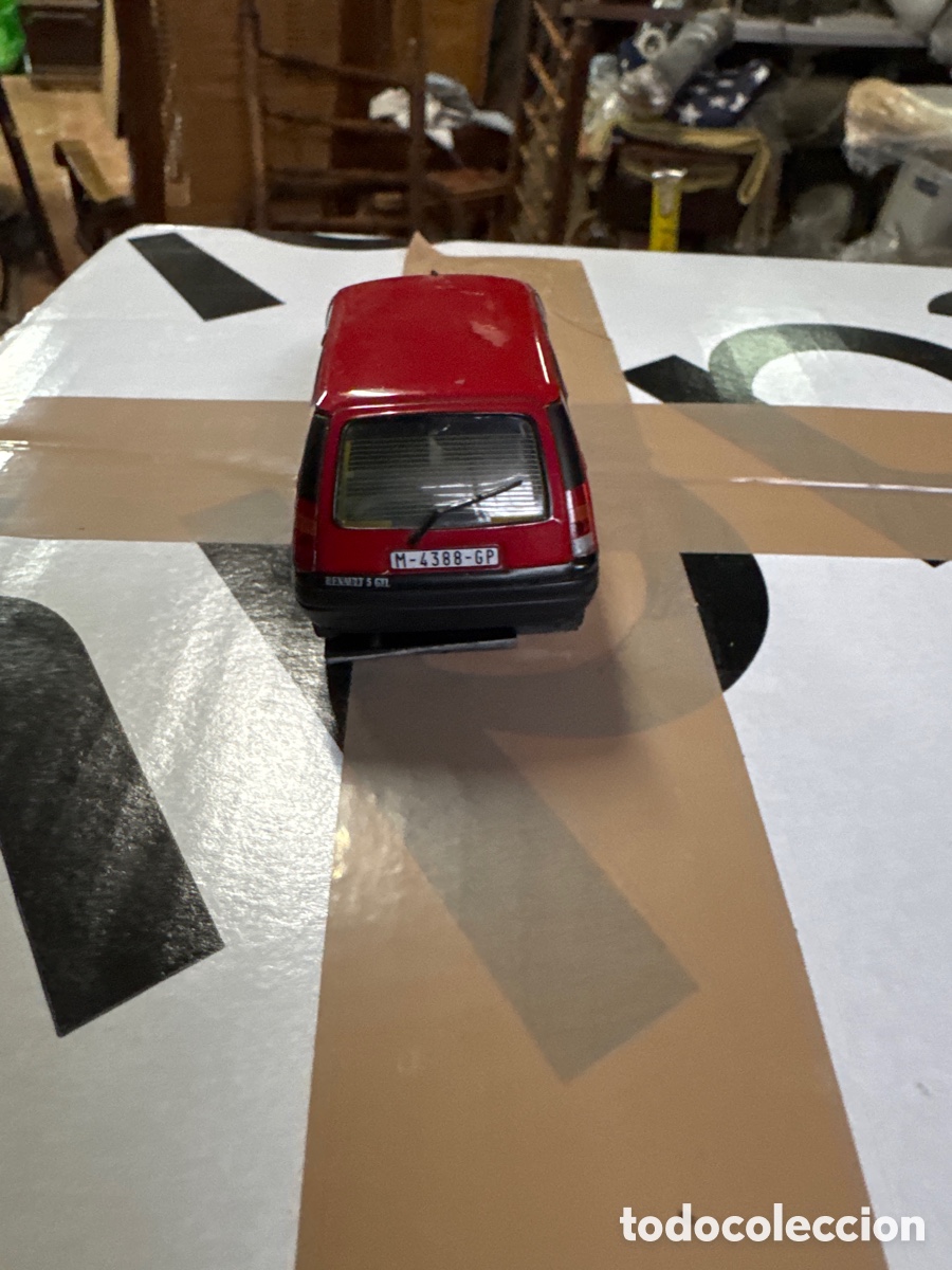 Modelos a escala: Coche a escala renault - Foto 4