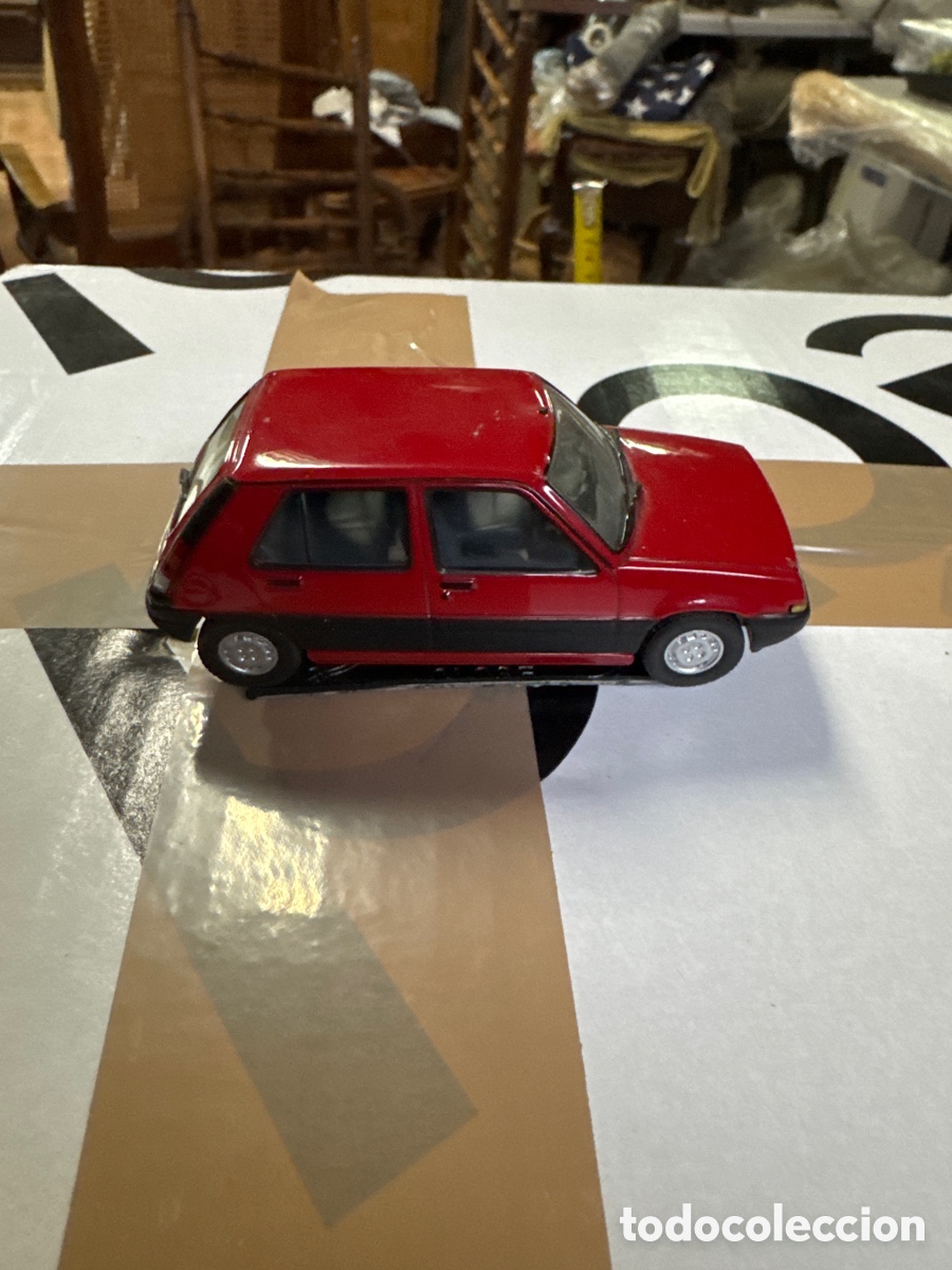 Modelos a escala: Coche a escala renault - Foto 1