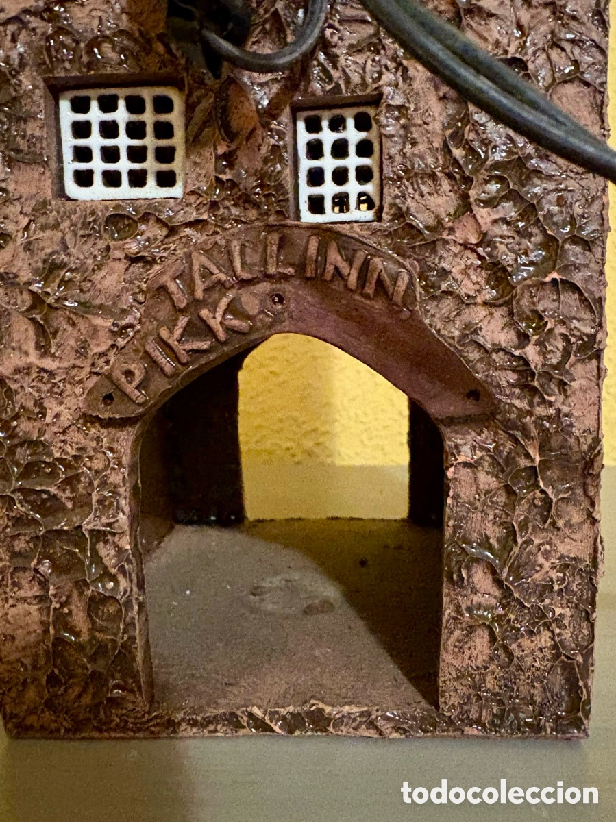 Modelos a escala: Casa torre. Terracota . Luz interior. - Foto 3