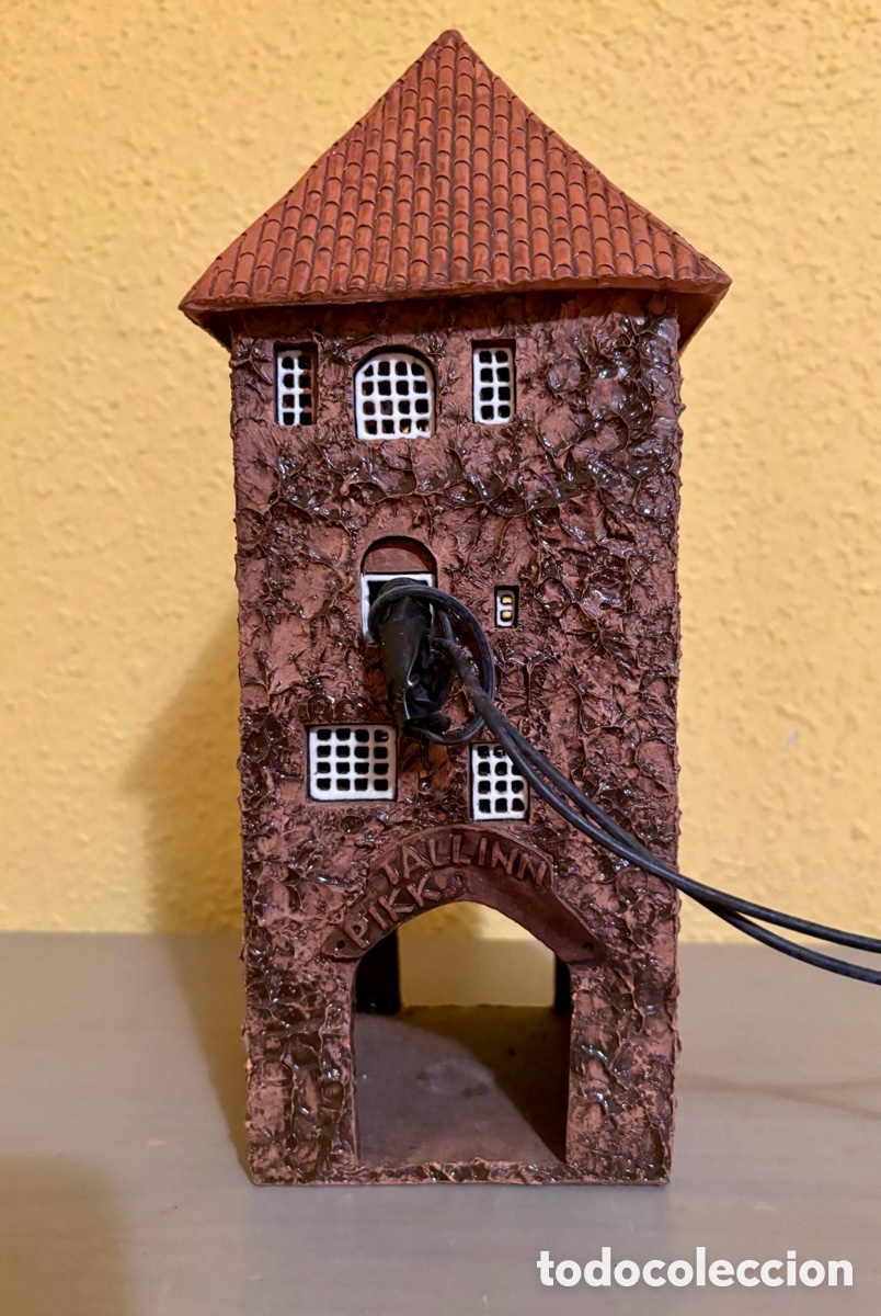 Modelos a escala: Casa torre. Terracota . Luz interior. - Foto 6