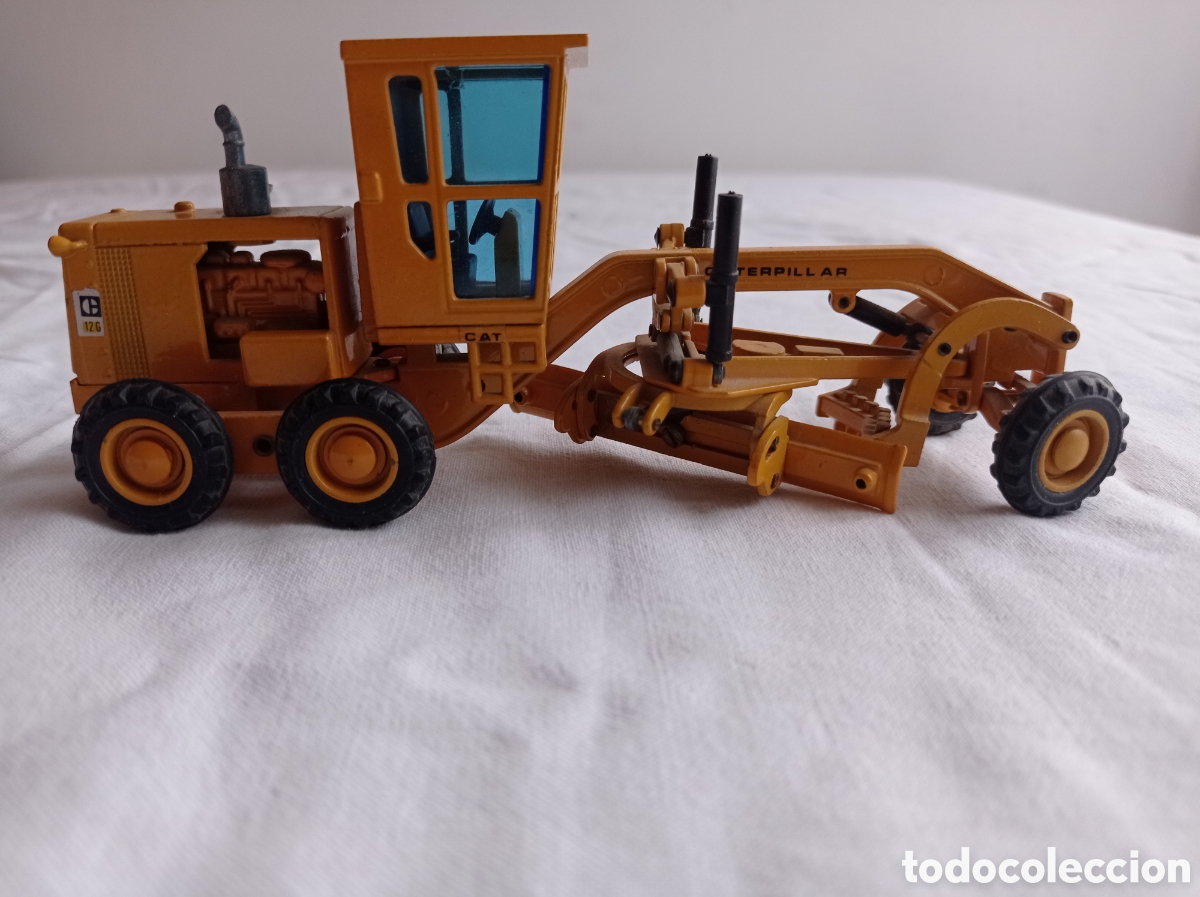 Modelos a escala: Motoniveladora Caterpillar 12G - Foto 4