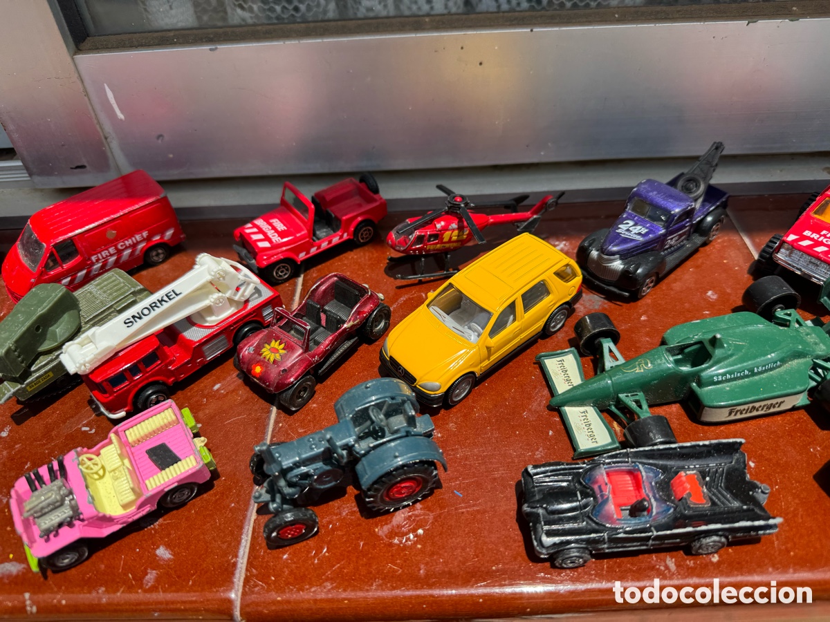 Modelos a escala: LOTE DE COCHES DIECAST - Foto 3