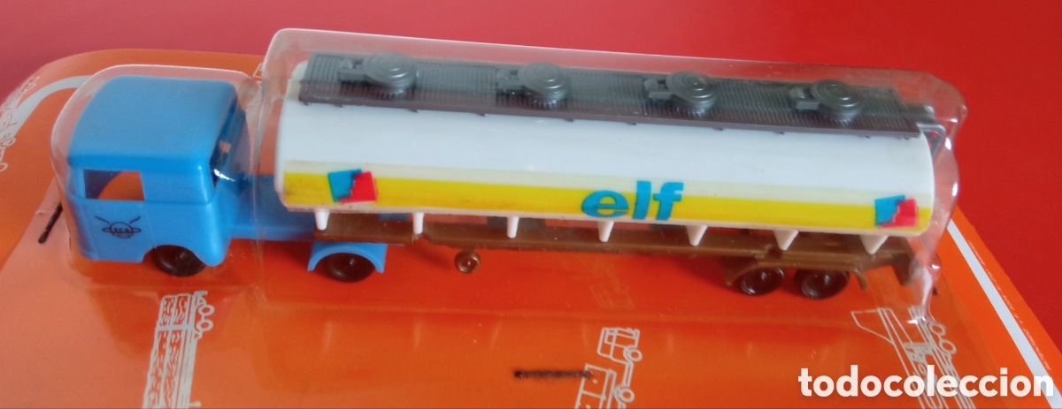 Modelos a escala: CAMI&Oacute;N CISTERNA ELF E.C.A. 80S.BLISTER SIN ABRIR. - Foto 1