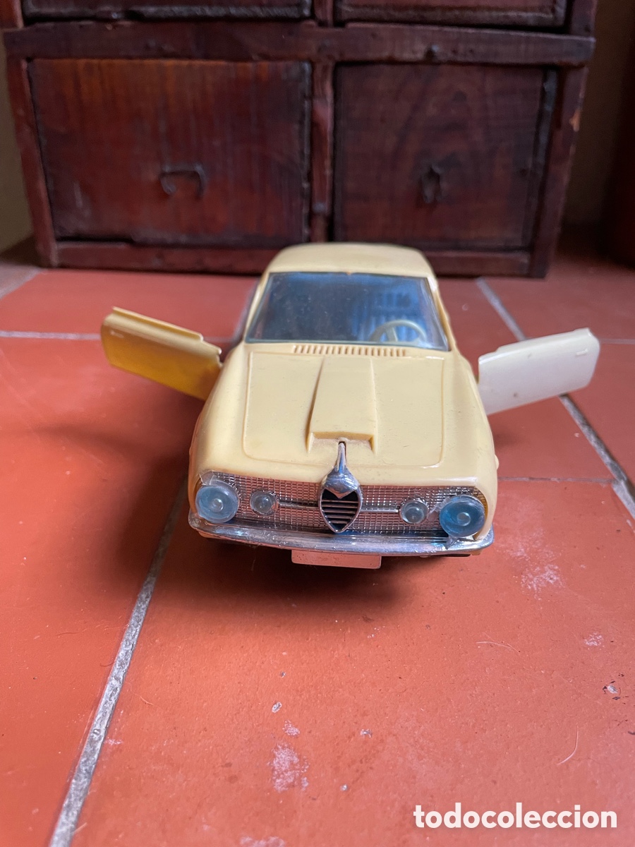 Modelos a escala: ALFA ROMEO SPRINT DE MOLT&Oacute;., REF. 520. 19,5 Cm - Foto 4