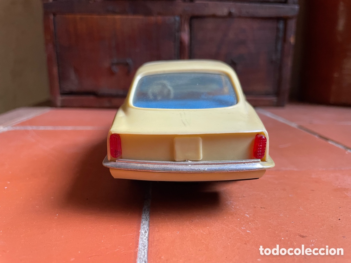 Modelos a escala: ALFA ROMEO SPRINT DE MOLT&Oacute;., REF. 520. 19,5 Cm - Foto 6