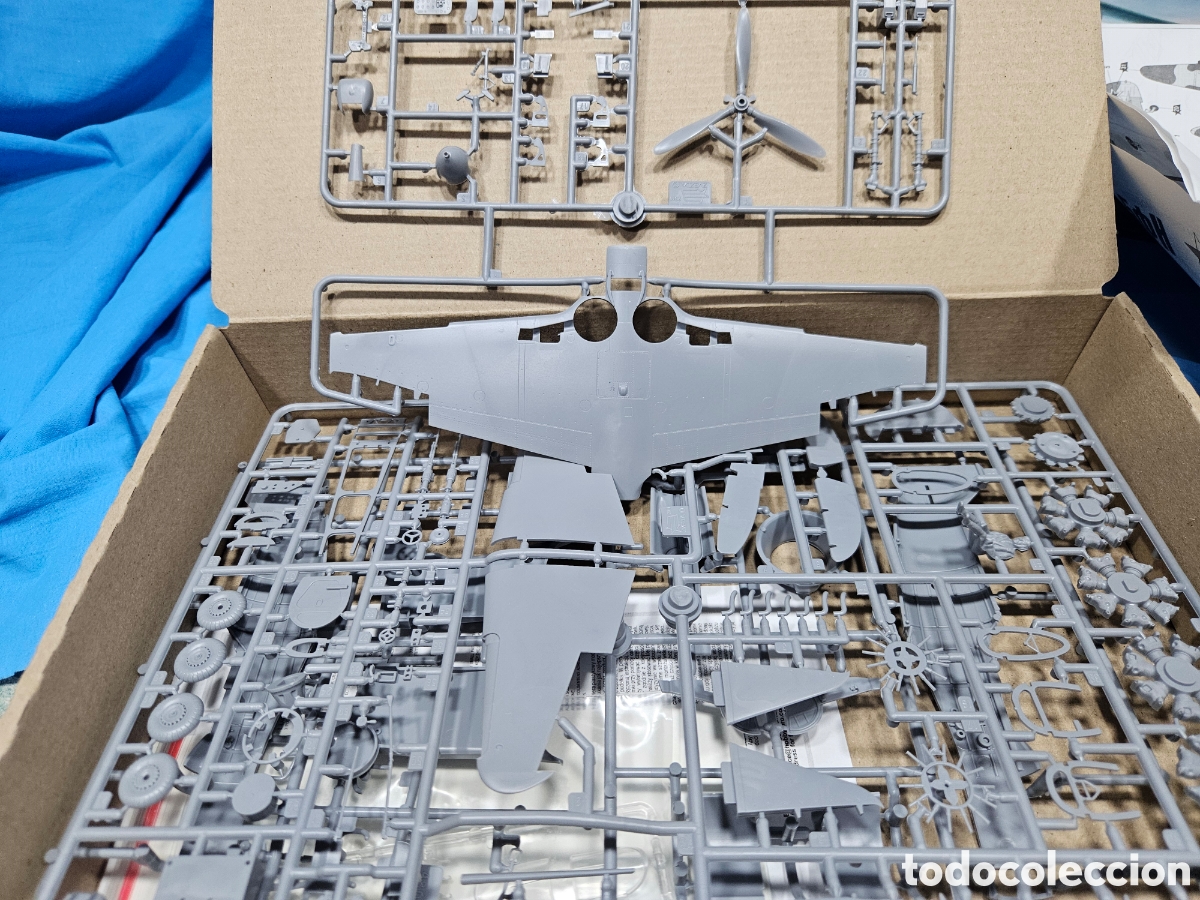 Modelos a escala: SOVIET FIGHTER LAVOCHKIN LA-5FN SCALE 1/48 - Foto 3