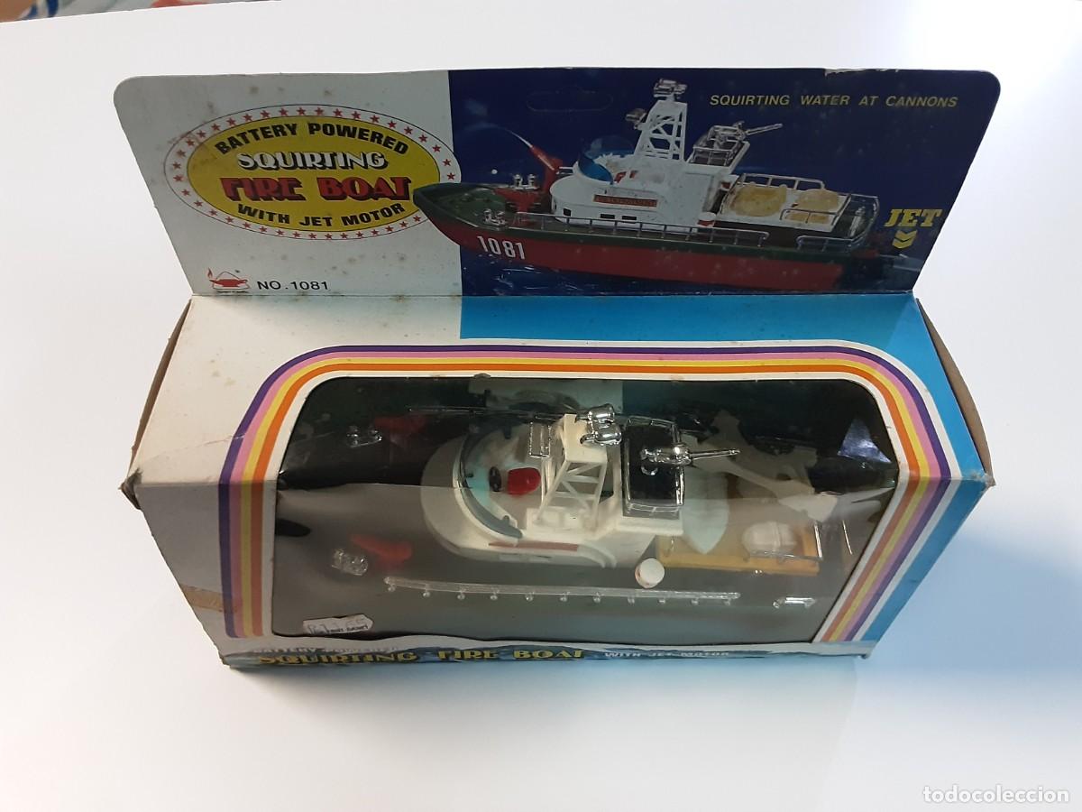 Modelos a escala: Barco fire boat 1081 - Foto 3