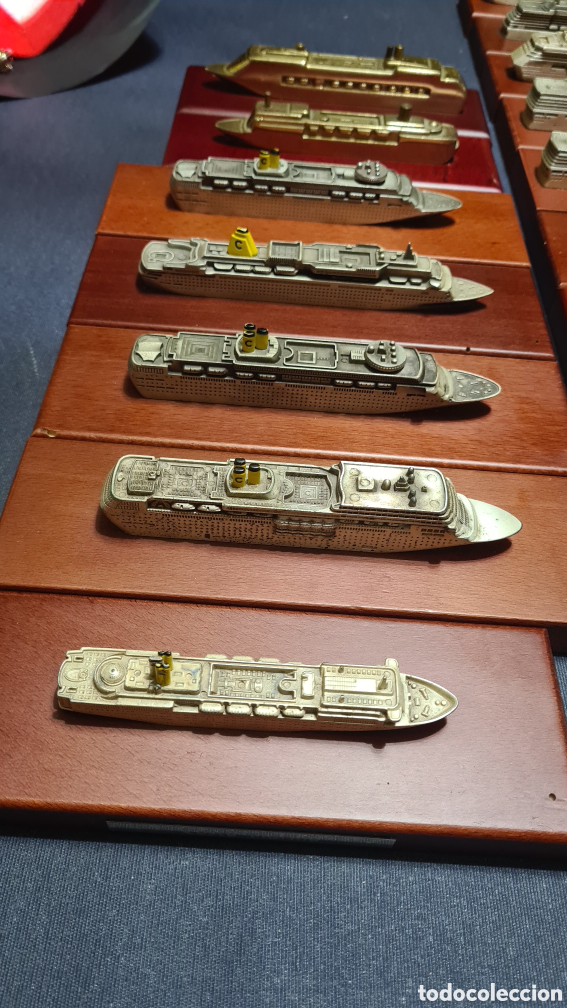 Modelos a escala: 14 maquetas de buques cruceros - Foto 2