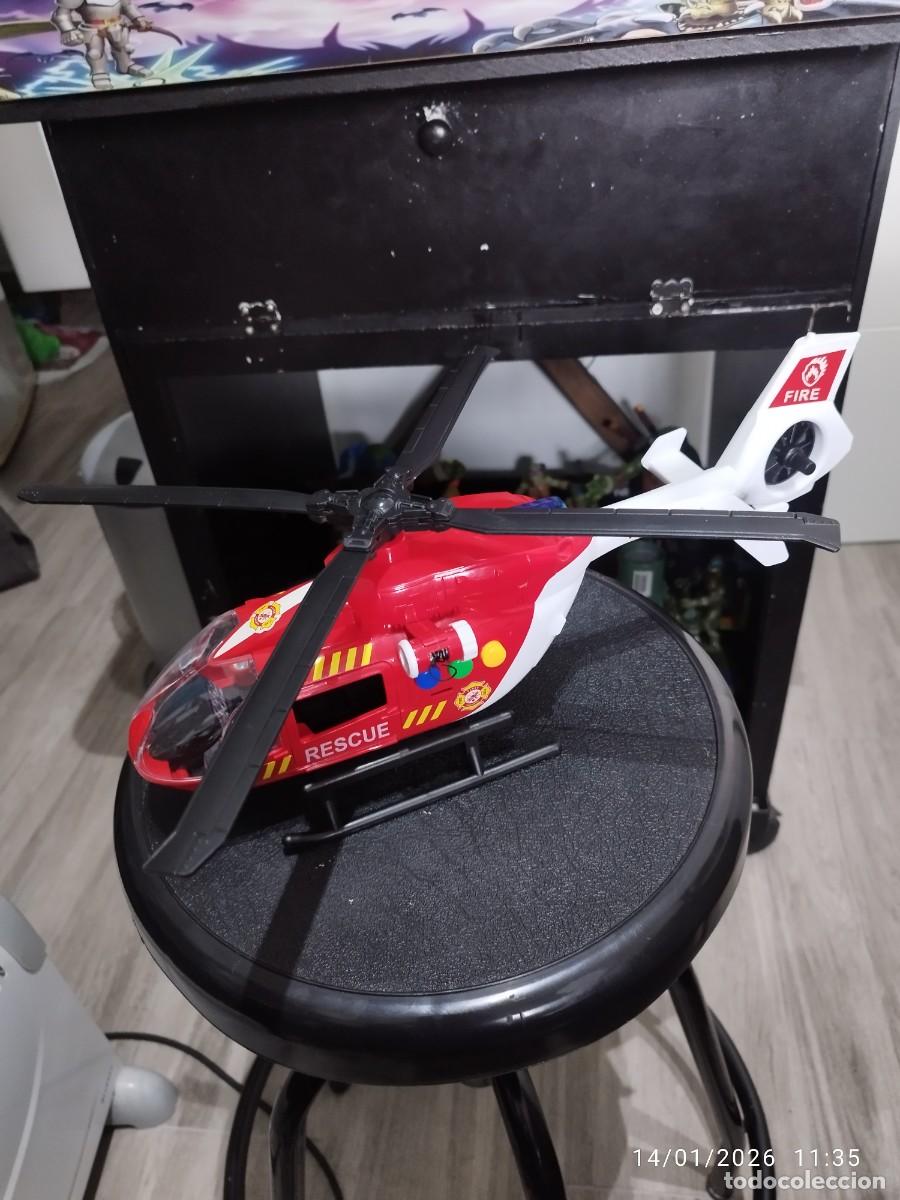 Modelos a escala: Helic&oacute;ptero Bomberos Rescate Rojo - Foto 2
