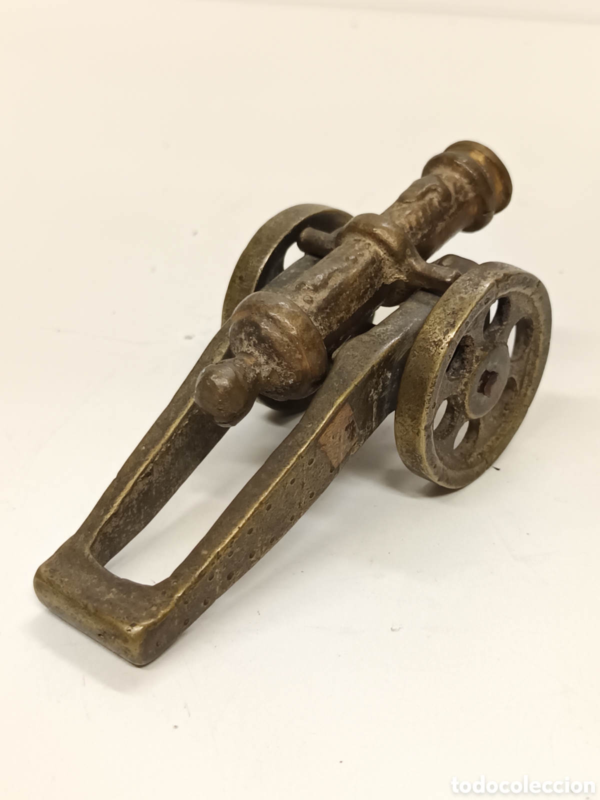 Modelos a escala: Ca&ntilde;&oacute;n antiguo en bronce - Foto 3