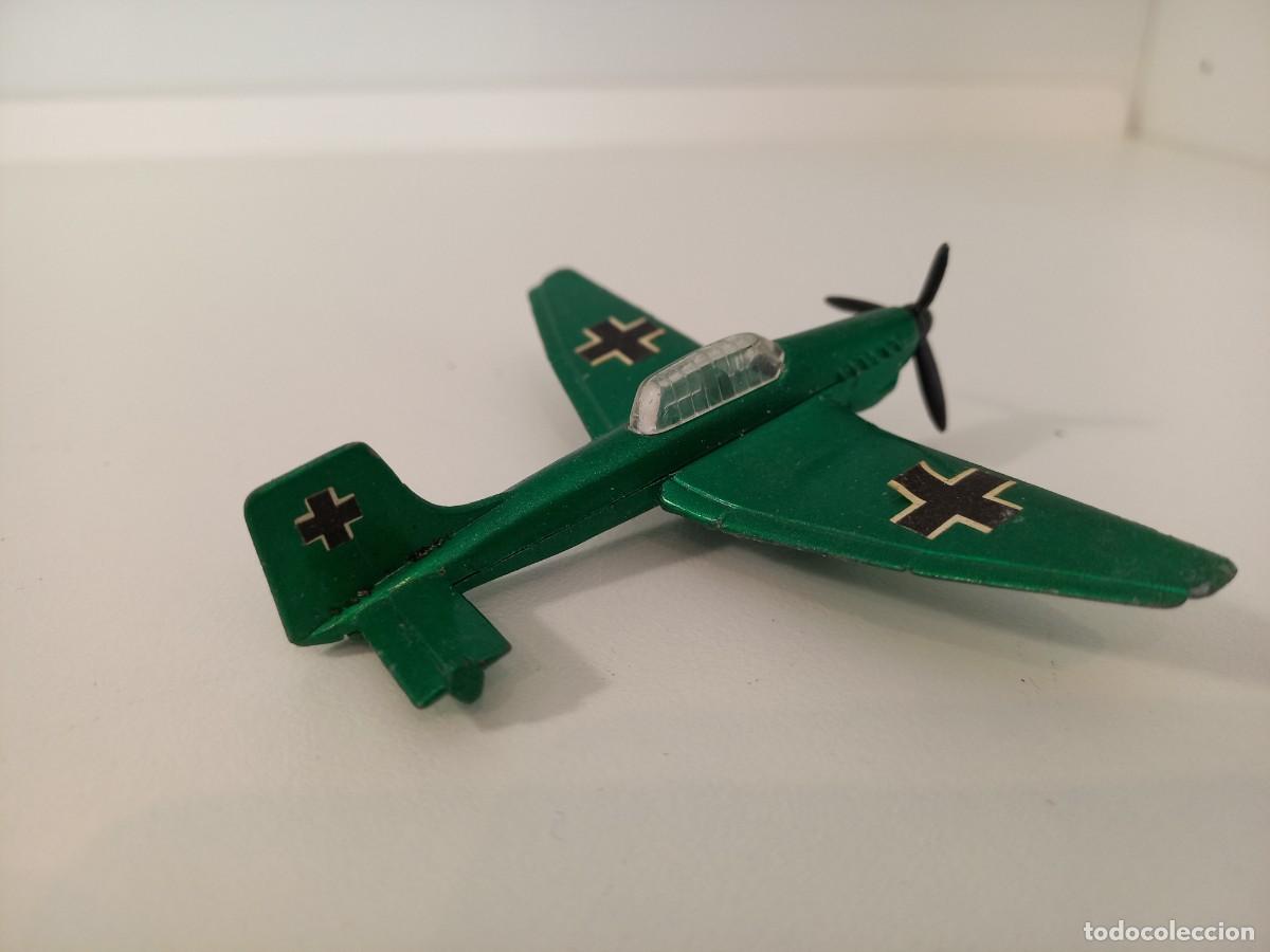 Modelos a escala: MATCHBOX. AVI&Oacute;N JUNKERS JU 87B REF SB 7. 1973 - Foto 2