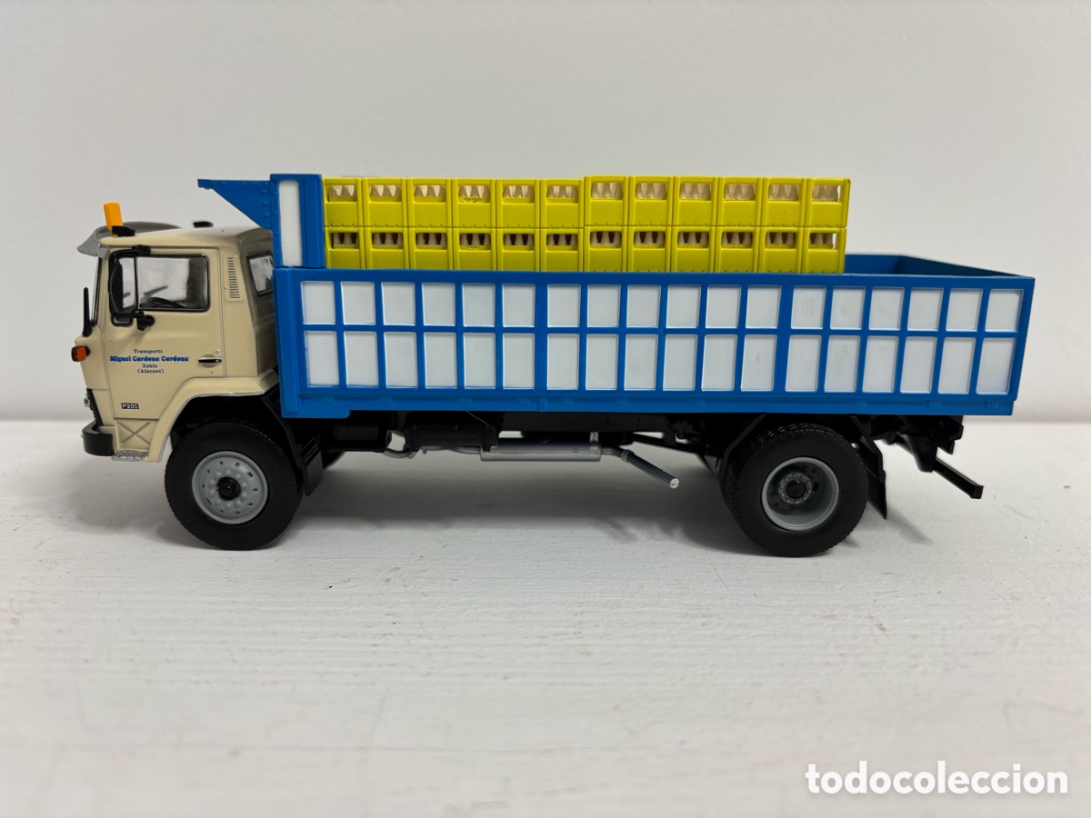 Modelos a escala: EBRO P260 ESCALA 1/43 - Foto 2