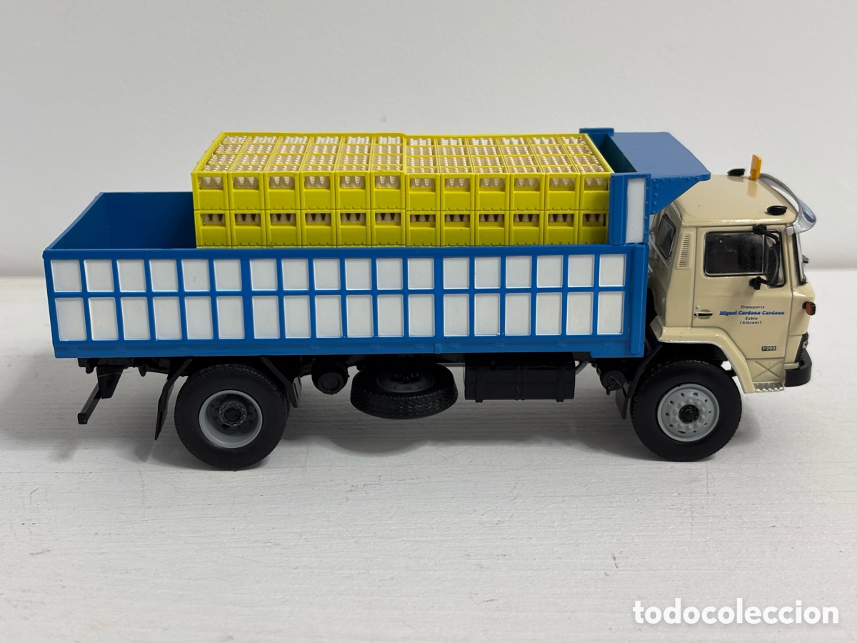Modelos a escala: EBRO P260 ESCALA 1/43 - Foto 7