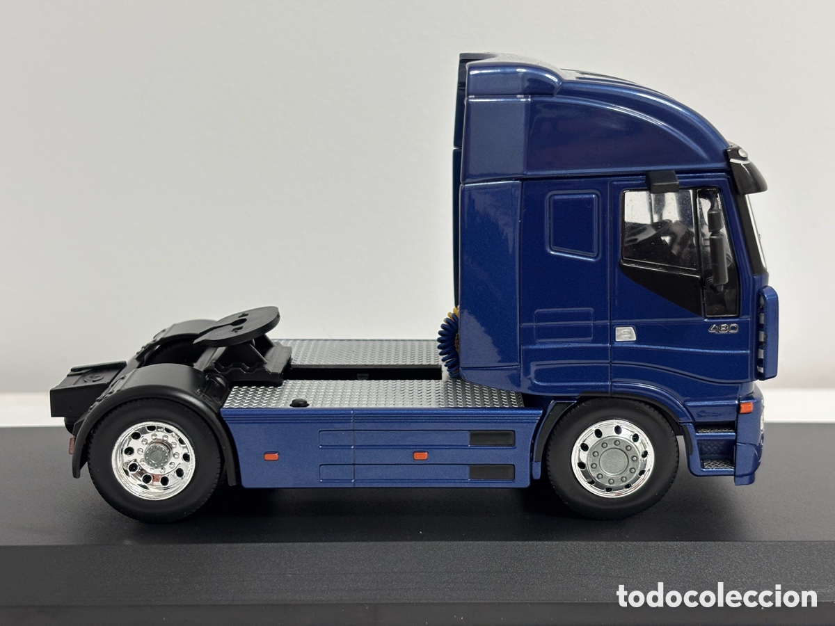 Modelos a escala: IVECO STRALIS IXO ESCALA 1/43 - Foto 5