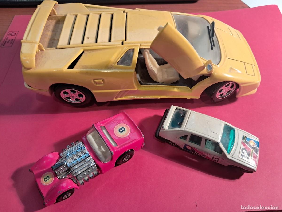 Modelos a escala: tres coches a escala de coleccion - Foto 1