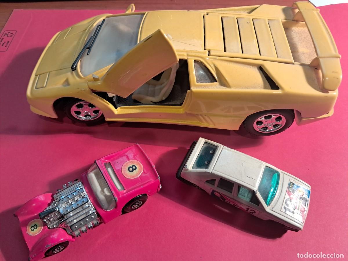 Modelos a escala: tres coches a escala de coleccion - Foto 2