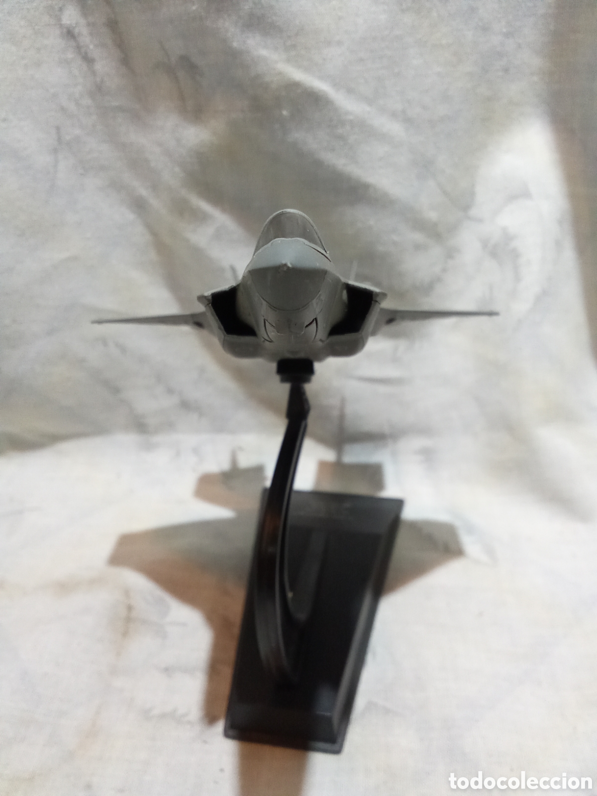 Modelos a escala: F-35 LIGHTNING II 63 FS 56 FW LUKE AFB E.E.U.U 2016 - Foto 4