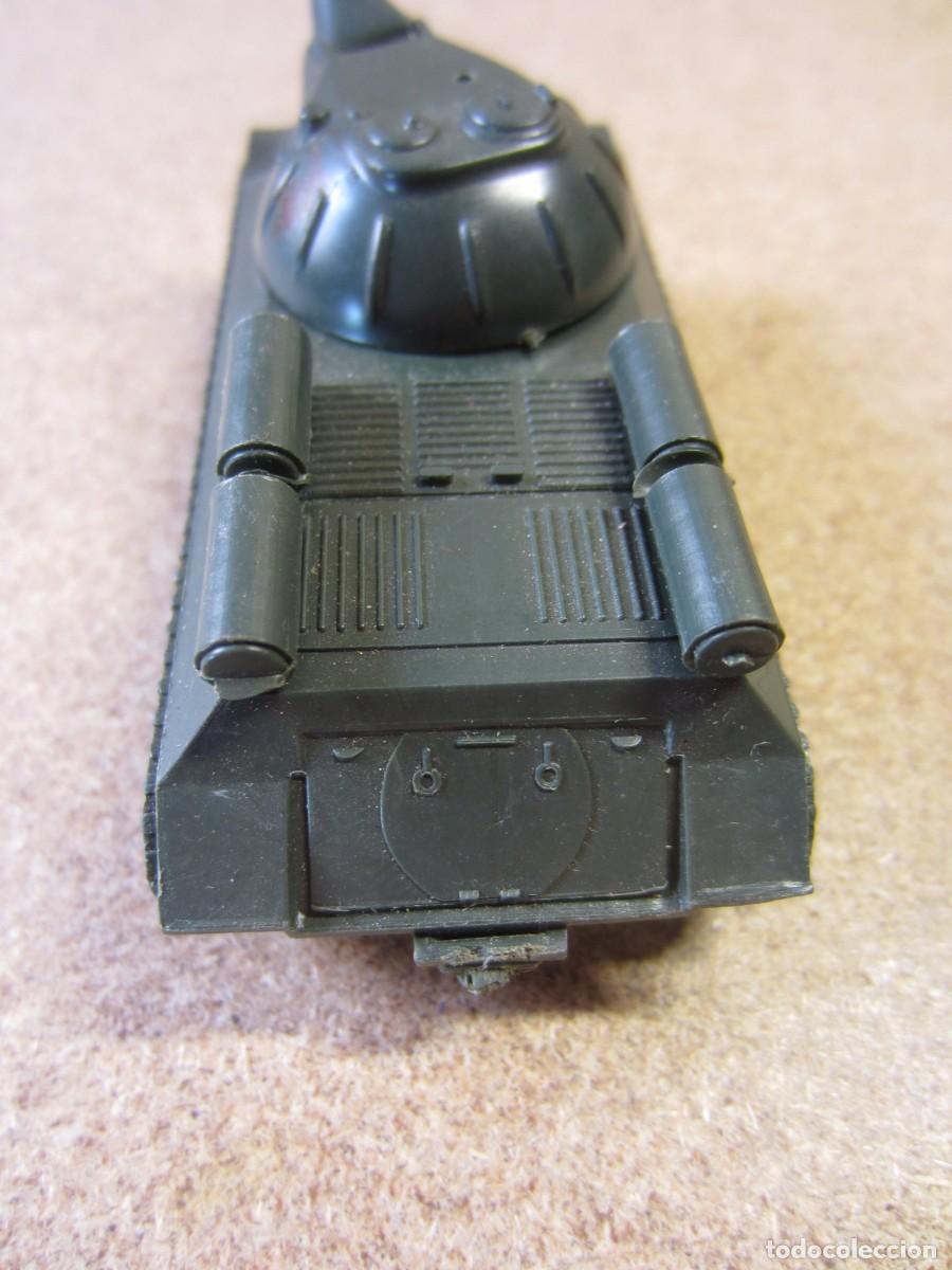 Modelos a escala: Tanque Stalin (EKO Made in Spain) - Foto 6