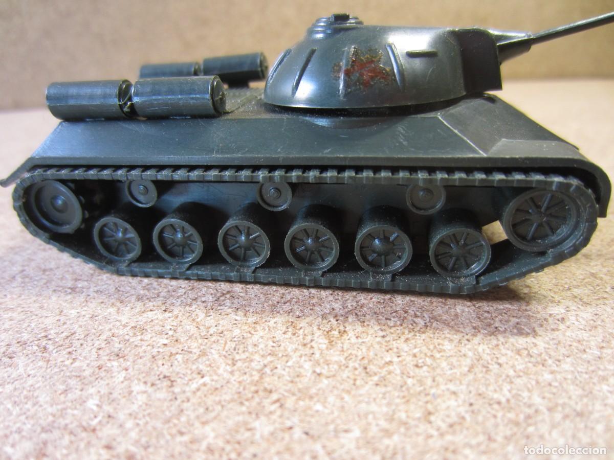 Modelos a escala: Tanque Stalin (EKO Made in Spain) - Foto 7