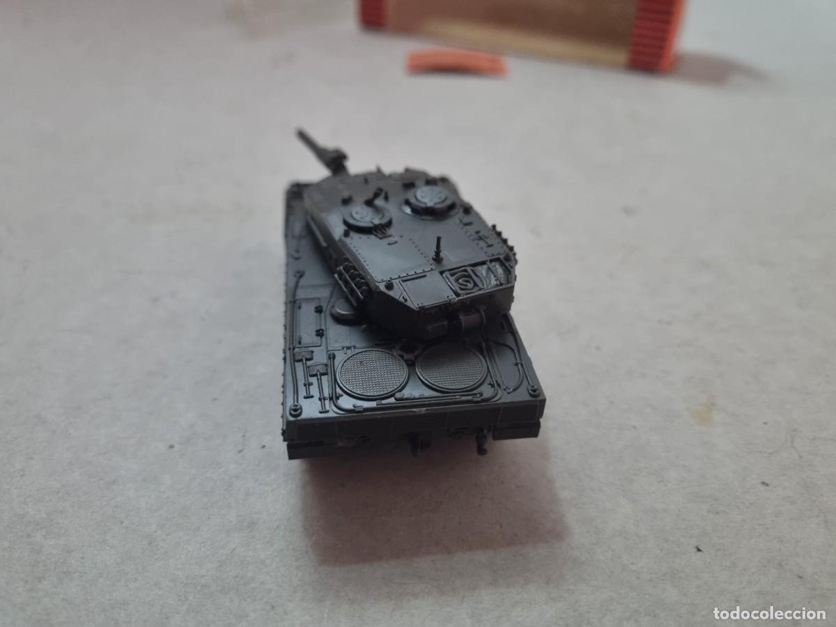 Modelos a escala: Roco Minitanks Leopard 2 329 - Foto 9