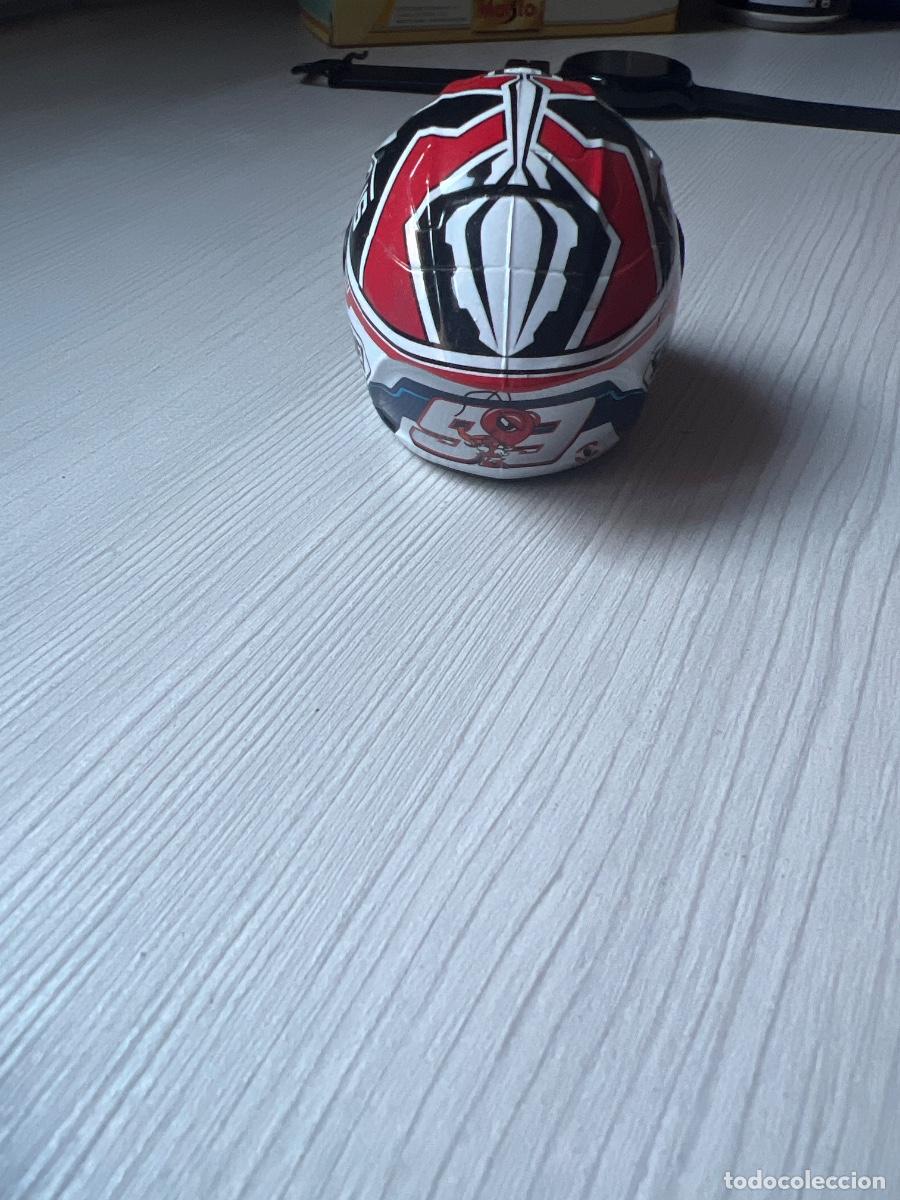 Modelos a escala: Casco de Marc Marquez - Foto 4