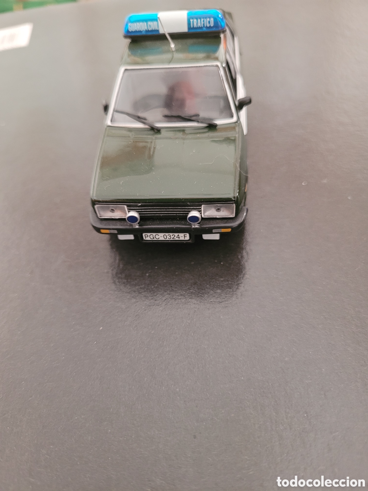 Modelos a escala: SEAT 131 AGRUPACI&Oacute;N DE TR&Aacute;FICO